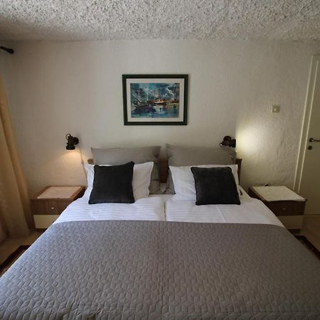 Apartment Sunny Garden Porec Esterno foto
