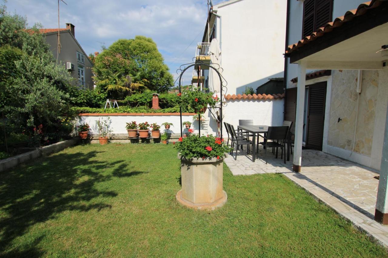 Apartment Sunny Garden Porec Esterno foto