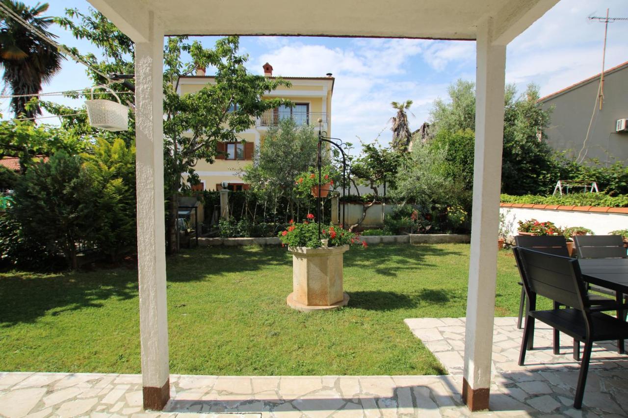 Apartment Sunny Garden Porec Esterno foto