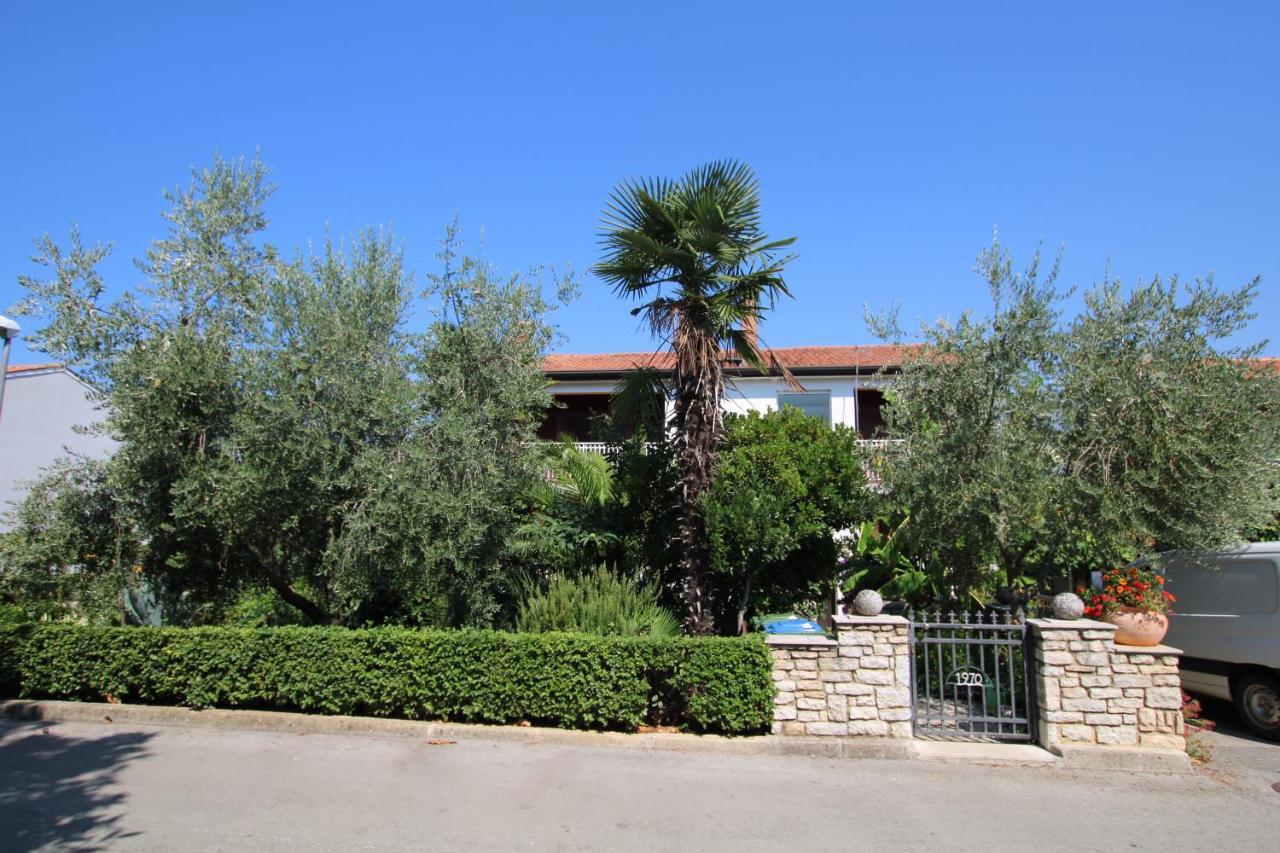 Apartment Sunny Garden Porec Esterno foto